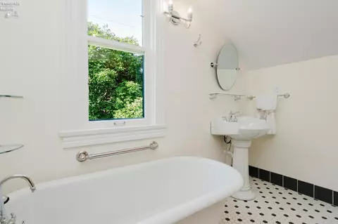 Bath - 204 Main St, Wayne, OH 43466 photo 6 of 13