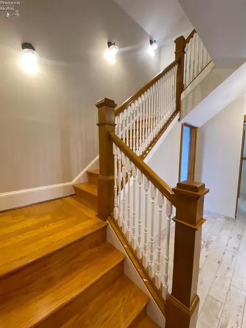 204 Main St, Wayne, OH 43466 photo 18