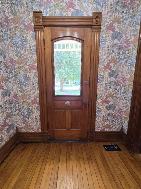 204 Main St, Wayne, OH 43466 photo 10