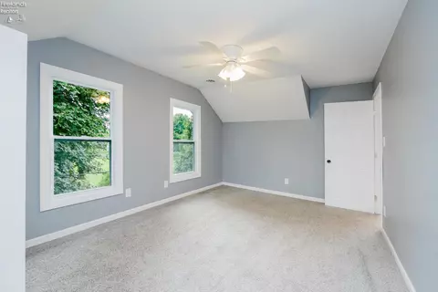 Bedroom - 3288 Limerick Rd, Clyde, OH 43410 photo 2 of 4