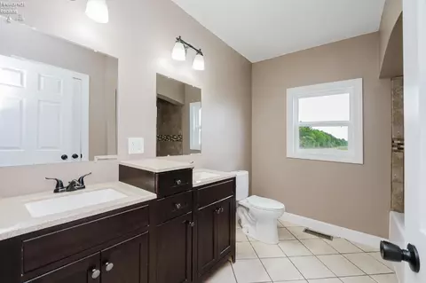 Bath - 3288 Limerick Rd, Clyde, OH 43410 photo 1 of 2