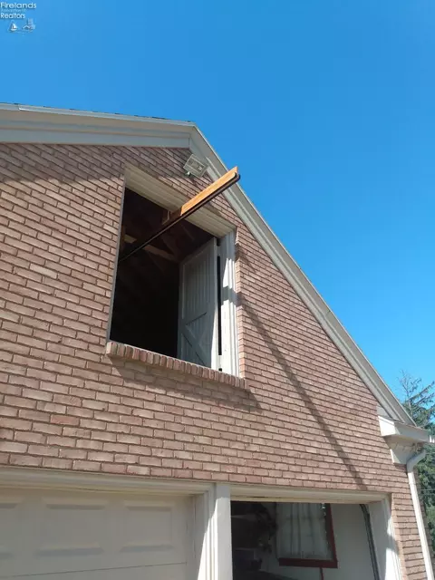 1020 Main St, Huron, OH 44839 photo 3