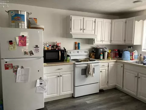 31 Washington, Willard, OH 44890 photo 3