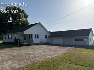 1019 N Sr 635, Bascom, OH 44809