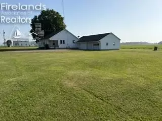 1019 N Sr 635, Bascom, OH 44809 photo 2