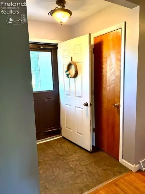 3906 Hull Rd, Huron, OH 44839 photo 10