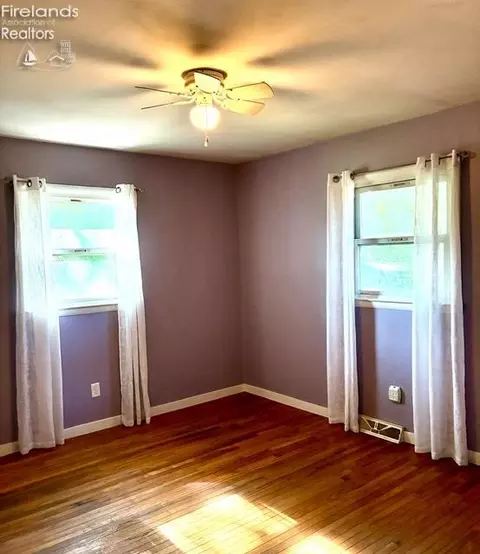 3906 Hull Rd, Huron, OH 44839 photo 16