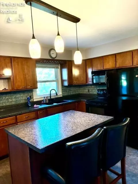 3906 Hull Rd, Huron, OH 44839 photo 11