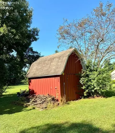 3906 Hull Rd, Huron, OH 44839 photo 5