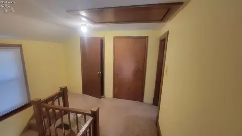 Entry Way - 411 Wilbor Ave, Huron, OH 44839 photo 1 of 1