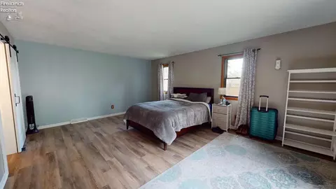Bedroom - 66 Hillcrest Dr, Willard, OH 44890 photo 1 of 5