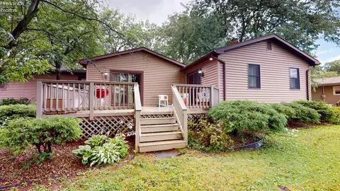 Exterior - 66 Hillcrest Dr, Willard, OH 44890 photo 3 of 8