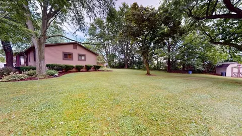 66 Hillcrest Dr, Willard, OH 44890 photo 9
