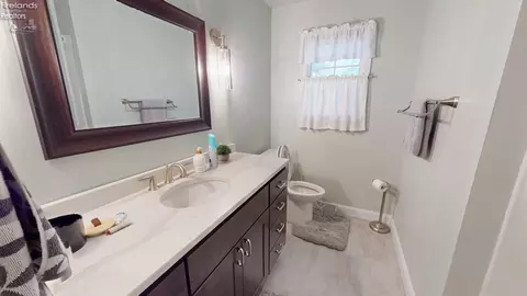 66 Hillcrest Dr, Willard, OH 44890 photo 28