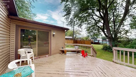 Exterior - 66 Hillcrest Dr, Willard, OH 44890 photo 5 of 8