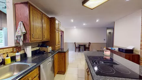 Kitchen - 66 Hillcrest Dr, Willard, OH 44890 photo 4 of 5