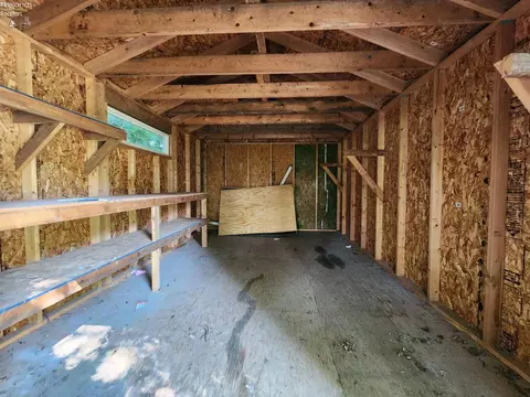 281 Spring St, Clyde, OH 43410 photo 12