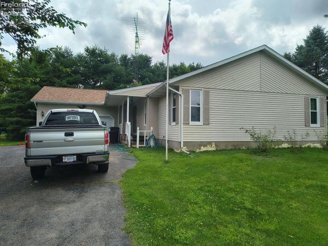 627 County Road 302, Bellevue, OH 44811