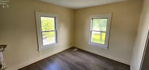 Bedroom - 40 Hayes St, Willard, OH 44890 photo 1 of 2
