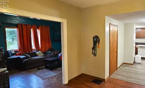 Other - 40 Hayes St, Willard, OH 44890 photo 3 of 10