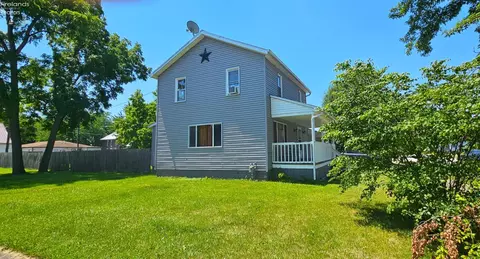 Other - 40 Hayes St, Willard, OH 44890 photo 2 of 10