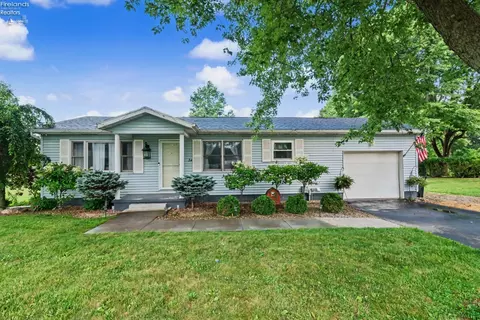 34 Brooks Ct, Plymouth, OH 44865