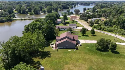 View/Area - 1140 Meadowview Dr, Willard, OH 44890 photo 1 of 3