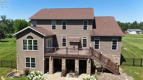 Exterior - 1140 Meadowview Dr, Willard, OH 44890 photo 1 of 7