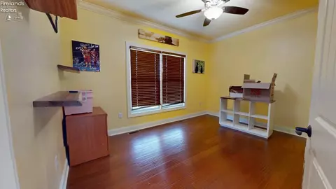 Bedroom - 1140 Meadowview Dr, Willard, OH 44890 photo 1 of 10