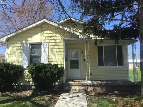 122 S Fifth St, Fremont, OH 43420