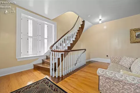 Entry Way - 403 E Adams, Sandusky, OH 44870 photo 9 of 9