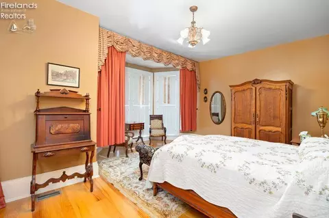 Bedroom - 403 E Adams, Sandusky, OH 44870 photo 13 of 25