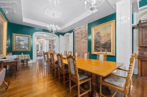 Dining - 403 E Adams, Sandusky, OH 44870 photo 3 of 6