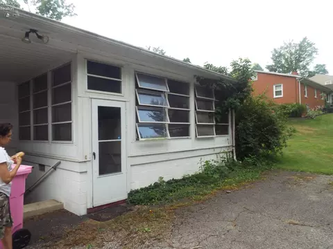 Exterior - 126 Rustic Ln, Mansfield, OH 44903 photo 2 of 4