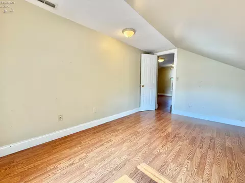Bedroom - 133 Walnut St, Bellevue, OH 44811 photo 3 of 6