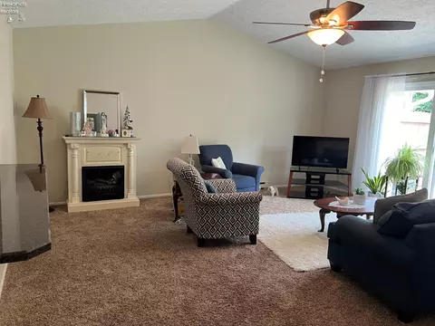 403 Rivers Edge Dr, Huron, OH 44839 photo 7