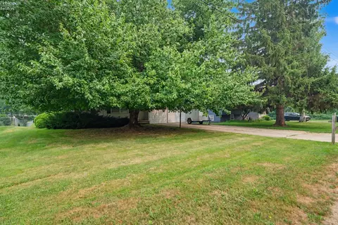 Exterior - 1223 Brookview Dr, Huron, OH 44839 photo 6 of 9