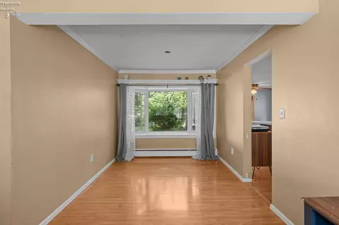 Living - 311 Buckeye Rd, Huron, OH 44839 photo 1 of 3