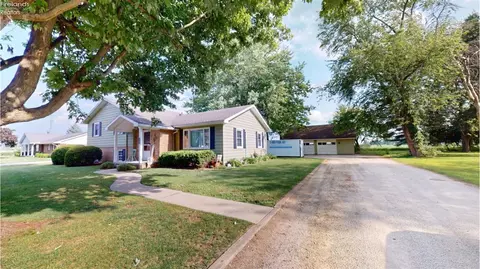Exterior - 20938 W Johnson St, Williston, OH 43468 photo 1 of 9