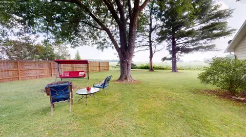 Exterior - 20938 W Johnson St, Williston, OH 43468 photo 7 of 9