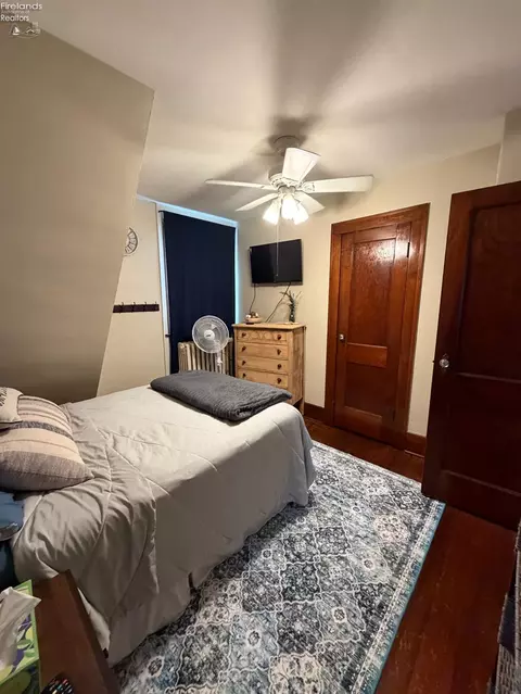 Bedroom - 816 Clark St, Willard, OH 44890 photo 2 of 6