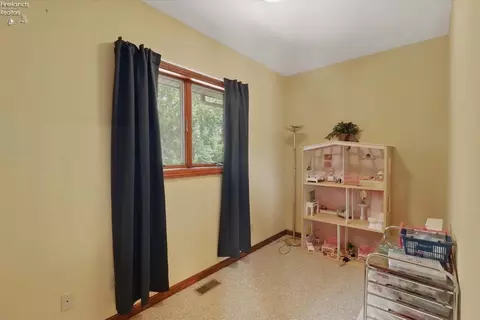 Bedroom - 2807 Woodside Dr, Huron, OH 44839 photo 9 of 9
