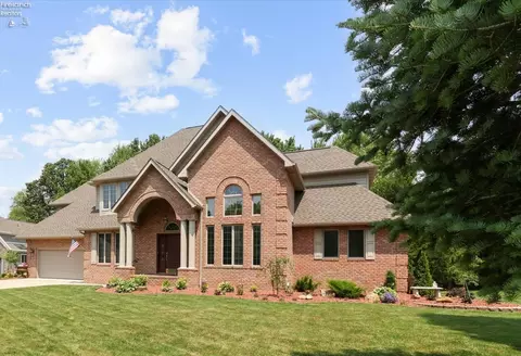 Exterior - 2807 Woodside Dr, Huron, OH 44839 photo 5 of 11