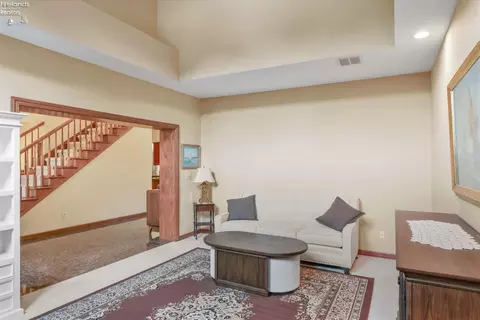 Living - 2807 Woodside Dr, Huron, OH 44839 photo 3 of 4