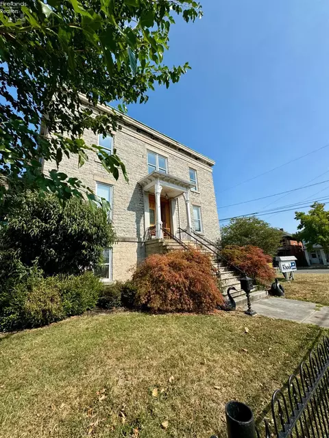 231 E Adams, Sandusky, OH 44870 photo 5