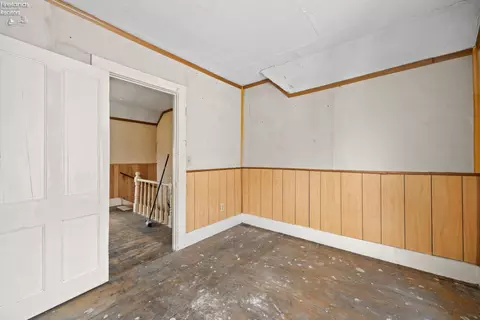Bedroom - 321 Tiffin Ave, Huron, OH 44839 photo 9 of 9