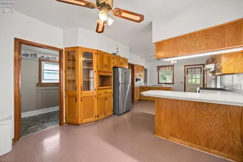 Kitchen - 321 Tiffin Ave, Huron, OH 44839 photo 1 of 6