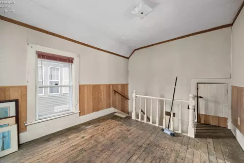 Bedroom - 321 Tiffin Ave, Huron, OH 44839 photo 4 of 9