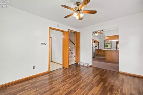 Living - 321 Tiffin Ave, Huron, OH 44839 photo 1 of 4