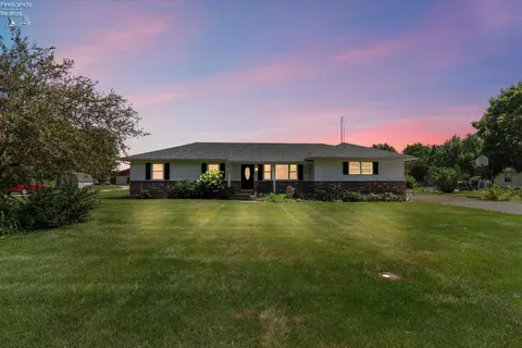 775 N Brokate Rd, Port Clinton, OH 43452